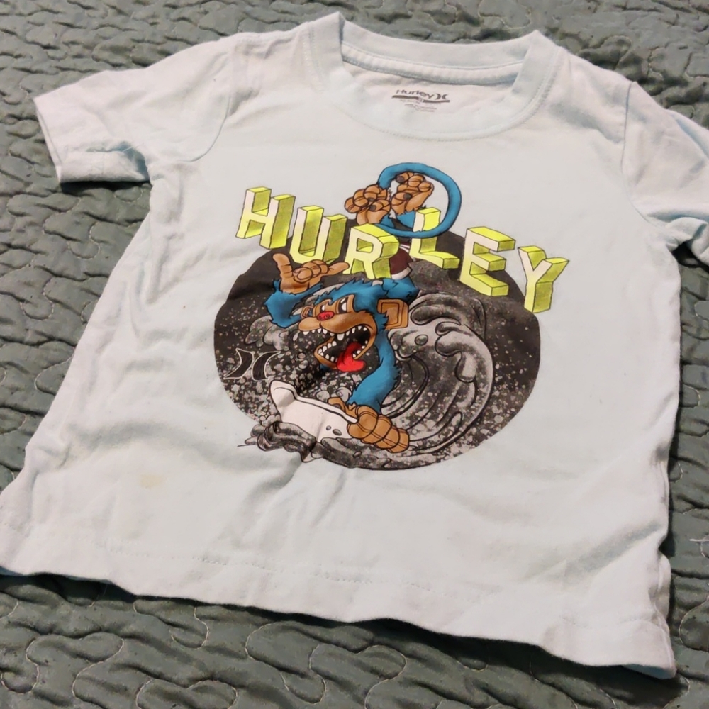 Play shirts